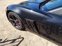Chevrolet Corvette C5 Grand Sport noire (de 2013-16) (prise a Amberieux, France, 2016) (4)